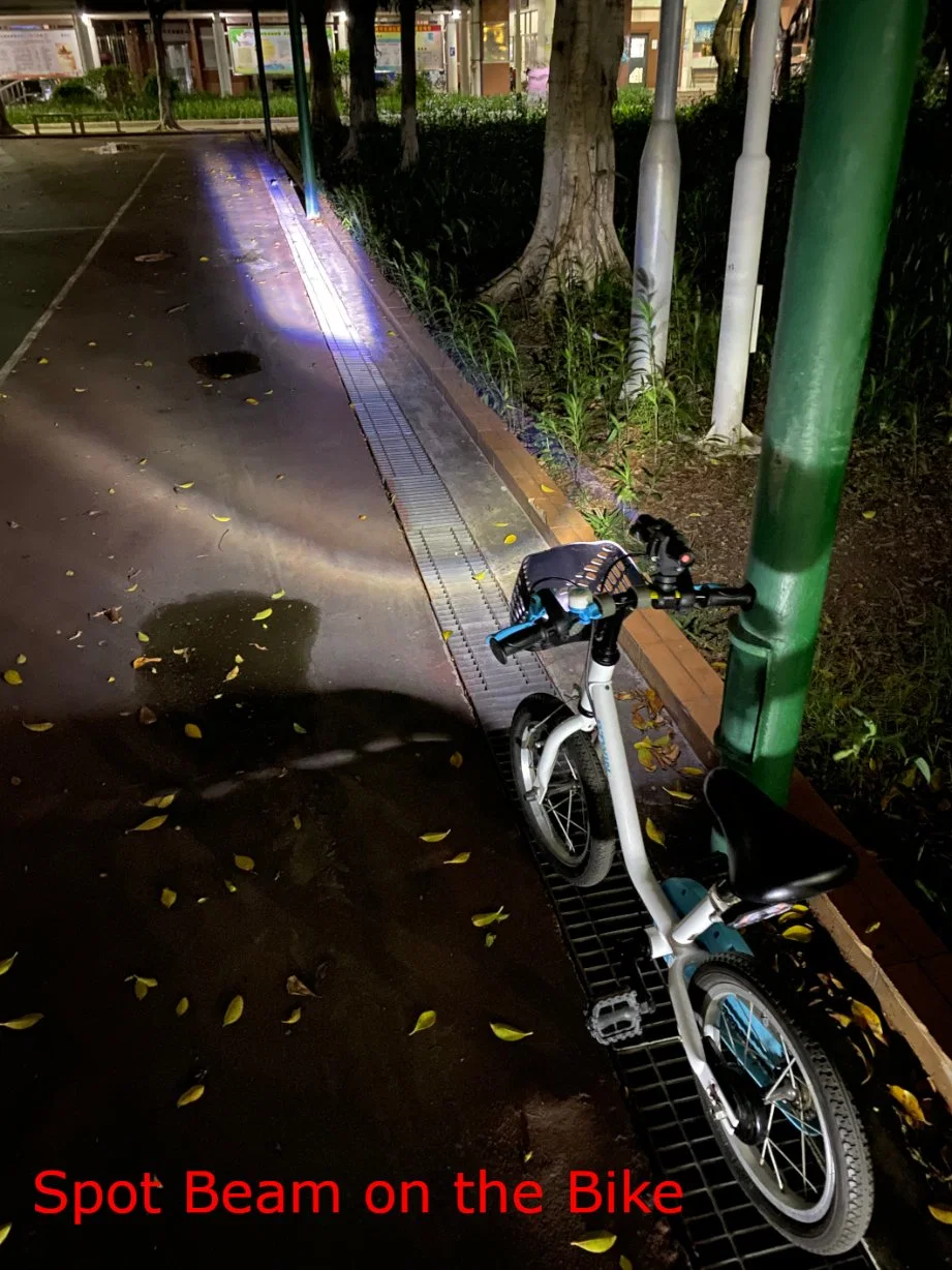 Nuevo diseño de cabezales de 3 LED recargable con luz de conducción de bicicletas acercar y alejar la función