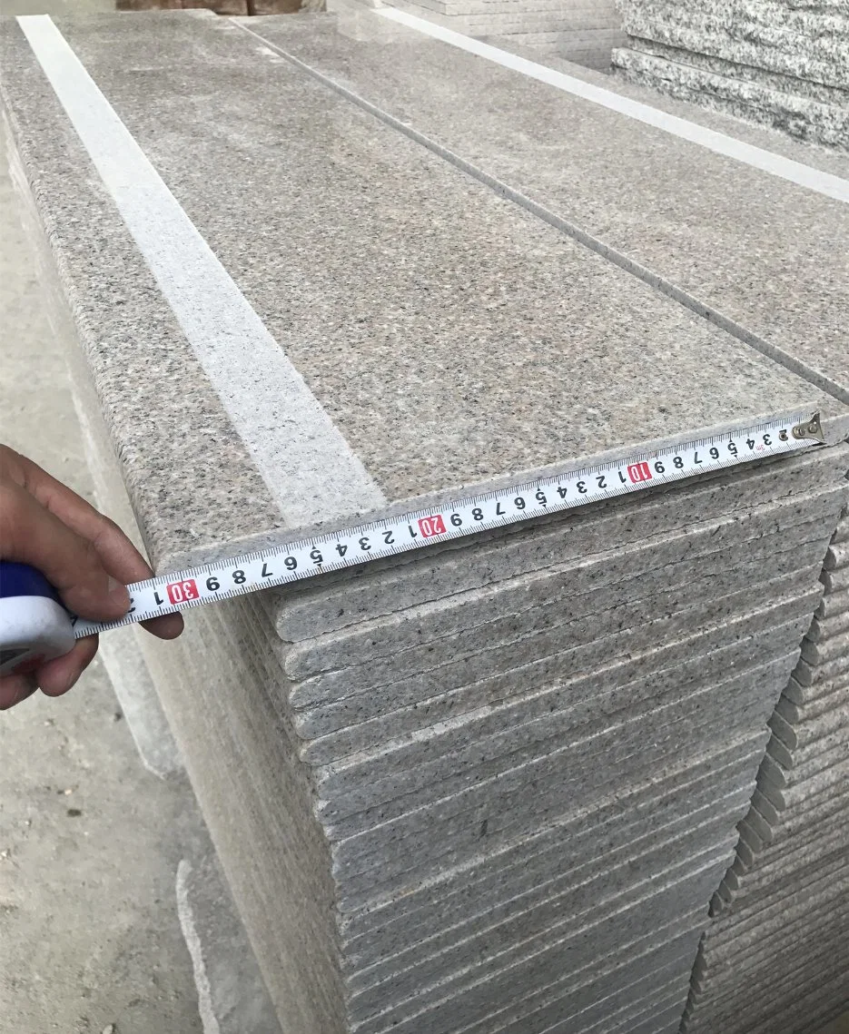 Popular Polished Chinese Granite G681 Paving Stone Tile /Floor/Stairs/Paving Granite Quarry Slab