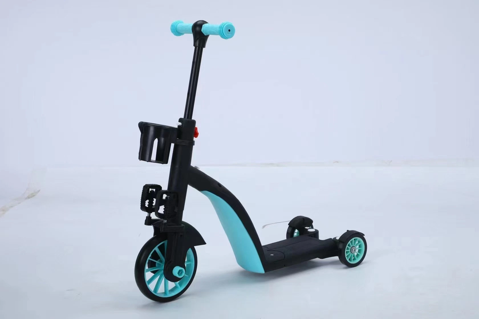 Multifunctional Deformation Balance Sliding Pedal Trike Children&prime; S Balance Car Scooter Three-Wheeled Baby Walking Car