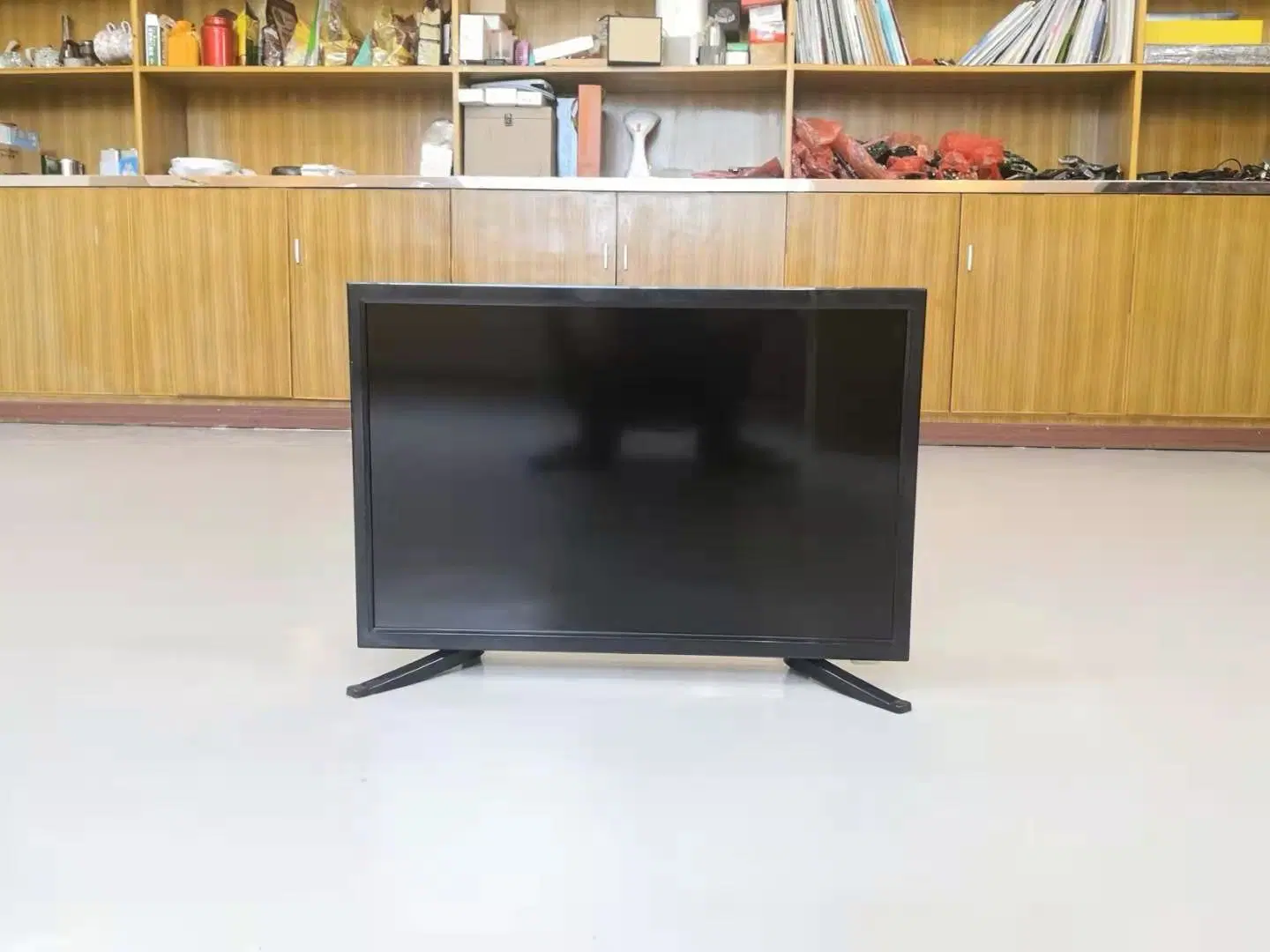 15" 17" 19" 22" 24" 26" Inch TV Small Size AC DC TV Solar Powered TV Good Quality HD LCD LED DVB T2 S2 Television Cheap Price