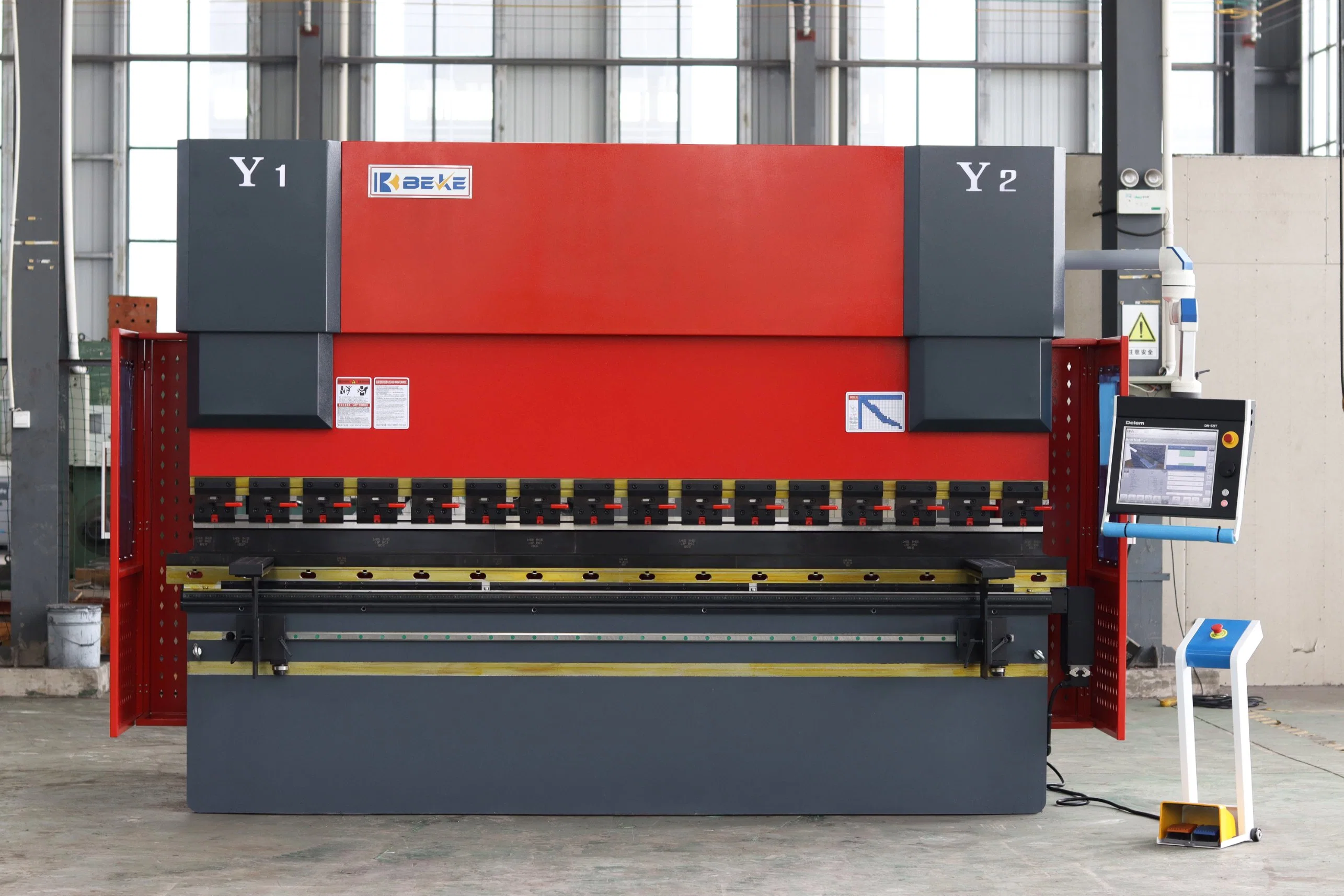 Best Choice Da69t System 135t3200 6+1axis Carbon Steel Sheet Bending Machine