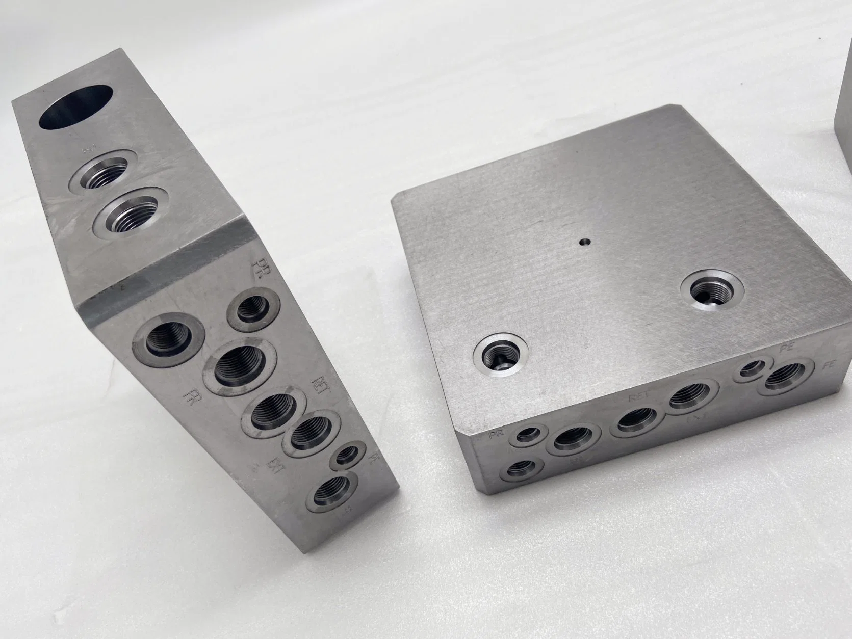 High quality/High cost performance  Custom CNC Processing Precision Valve Base