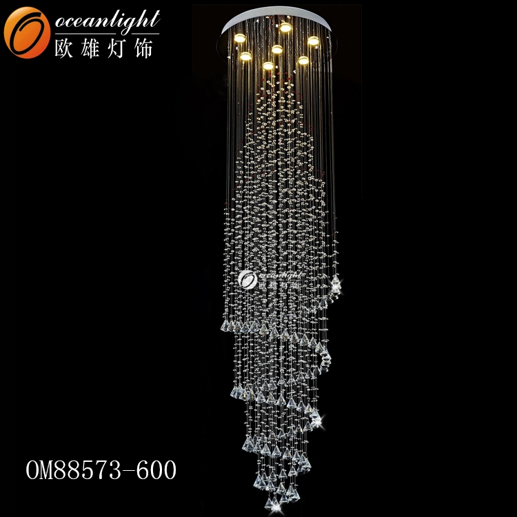 Long lustre en cristal pendentif la lumière de l'éclairage de décoration en Chine Om88583-800