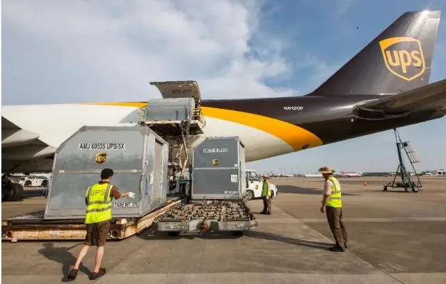 Serviço de entrega UPS Express da China para transporte aéreo global Para a América