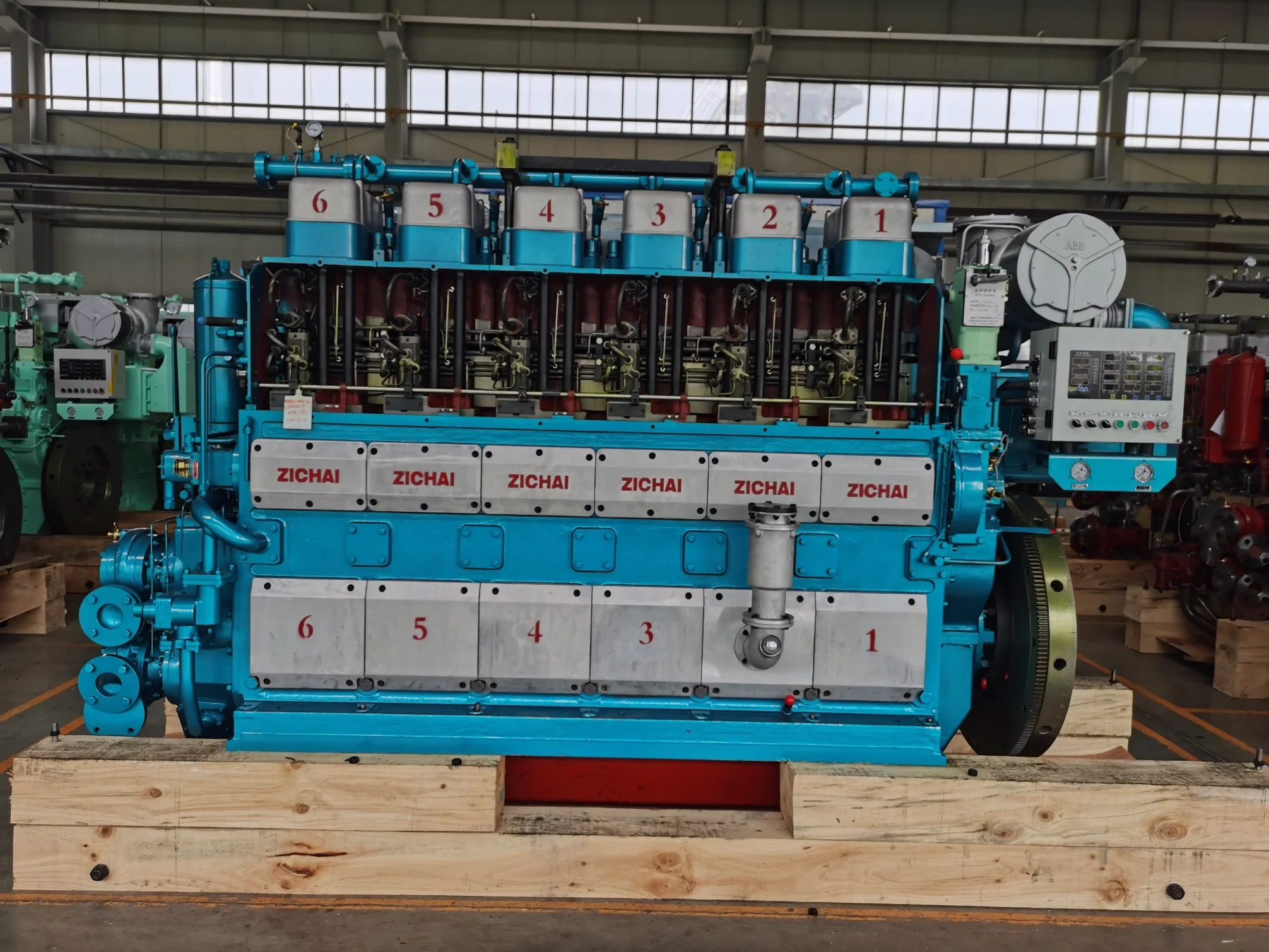 24kw Water Cooling 4 Cylinders Diesel Generator Engine (4b3.9-G)