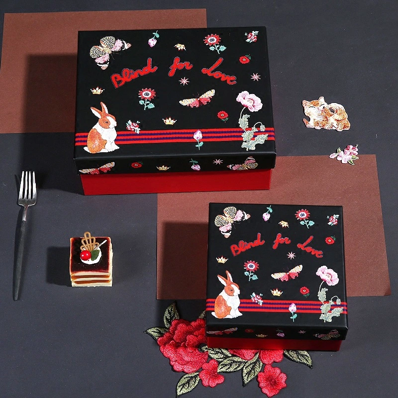De estilo chino Vintage bordados Caja de regalo