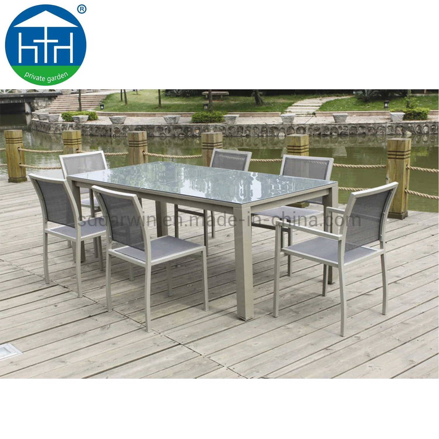 Modern Elegant Restaurant Table and Chair Garden Rattan Wicker Patio Furniture Discount Outdoor Dining Set