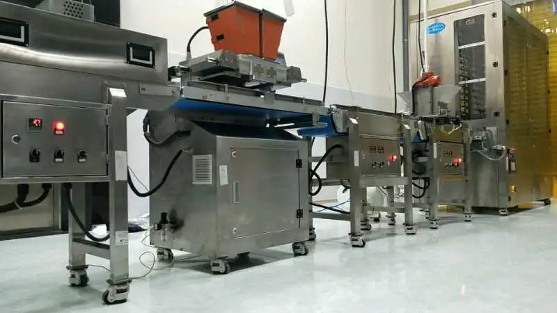 Bar Molding Centerfilled Candy Making Moulding Machine Chocolate Equipment Manufacture Mini Depositor