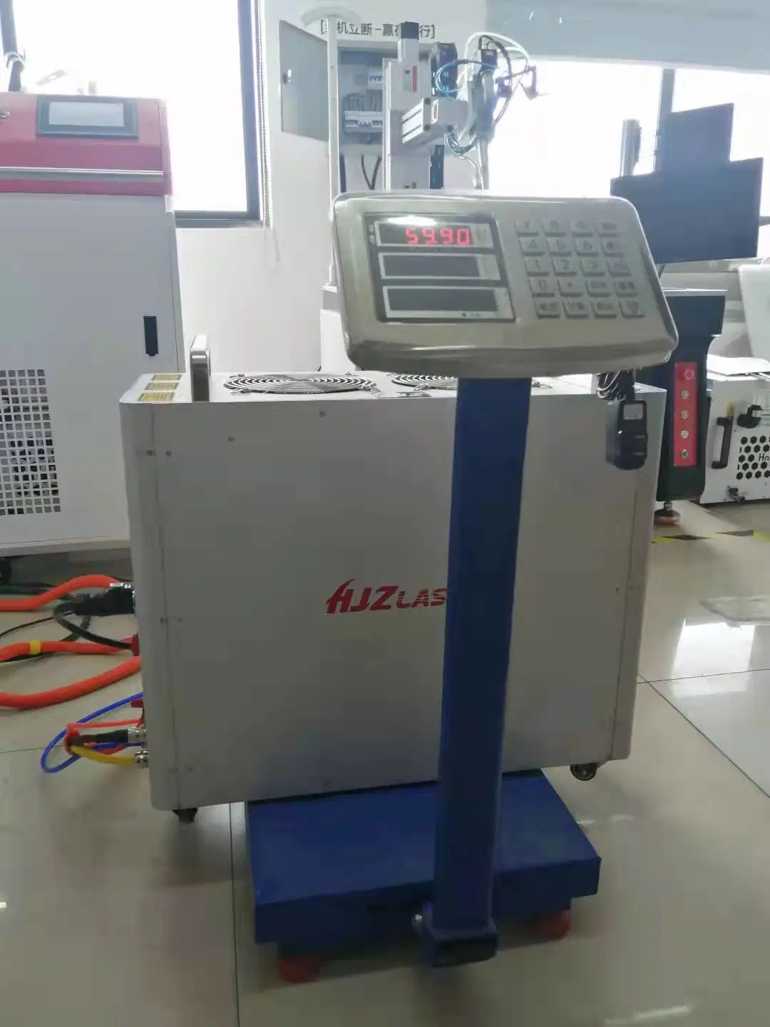 Portable Lightweight Fiber Laser Welding Machine 1500W 1000W Metal Aluminum Seam Welder