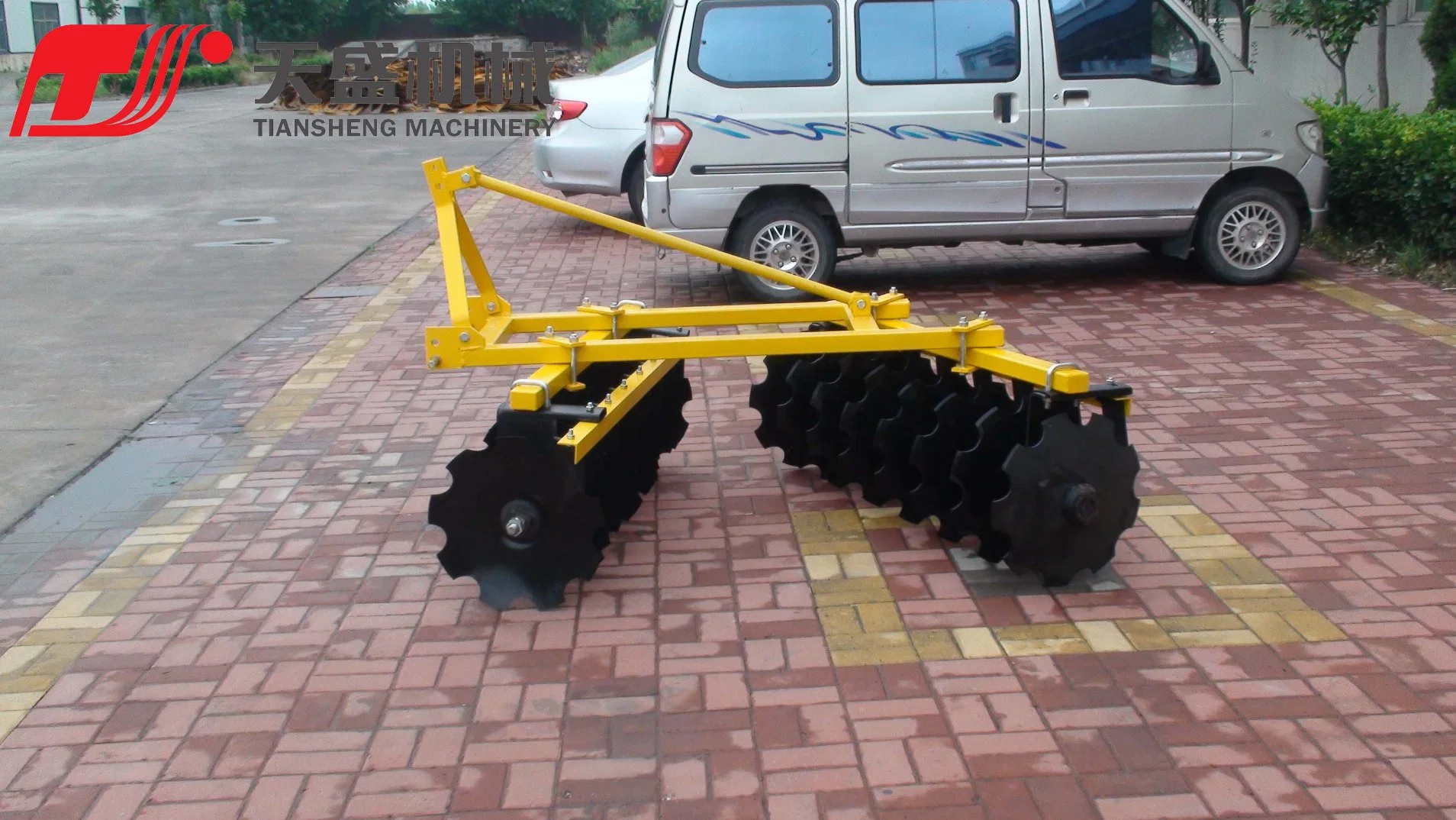 Disc Harrow Price 50HP Tractor 3 Point Hitch Linkage 26 Inch 20 Blades Disc Harrow