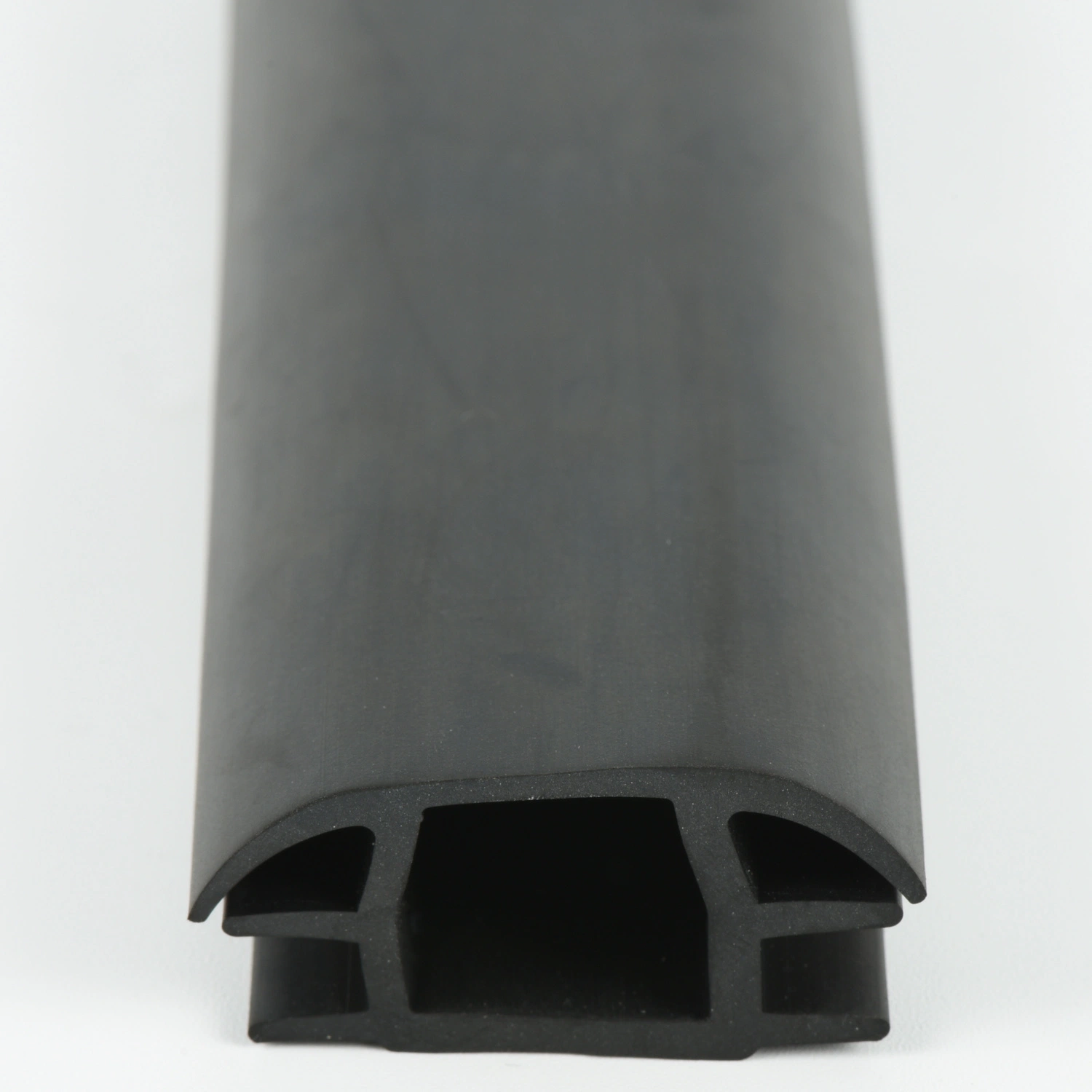 Extrusion Auto Spares Parts Customized EPDM Rubber Seal Strip for Car Window Door