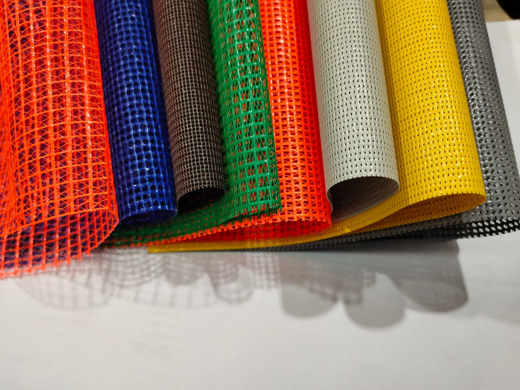 Vinyl Coated Mesh Roll Reinforce PVC Coated Polyester Mesh for Roll Divider Curtains