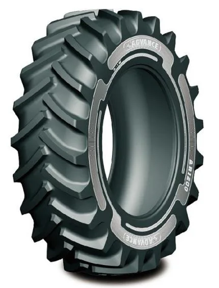 Qingdao Keluck Supply All The Sizes of Tire Special Tires Solid Tires Truck Tires Car Tires Engineering Tires Agricultural Tires Military Tires