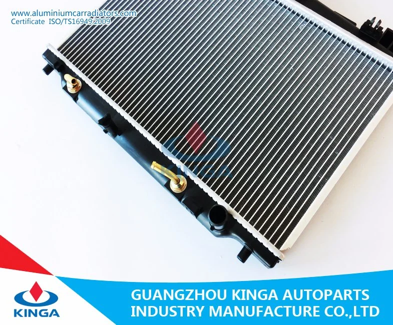 Radiateur de voiture pour Mazda 2 2008-2014 à Zj38-15-200A Zy8415200A.