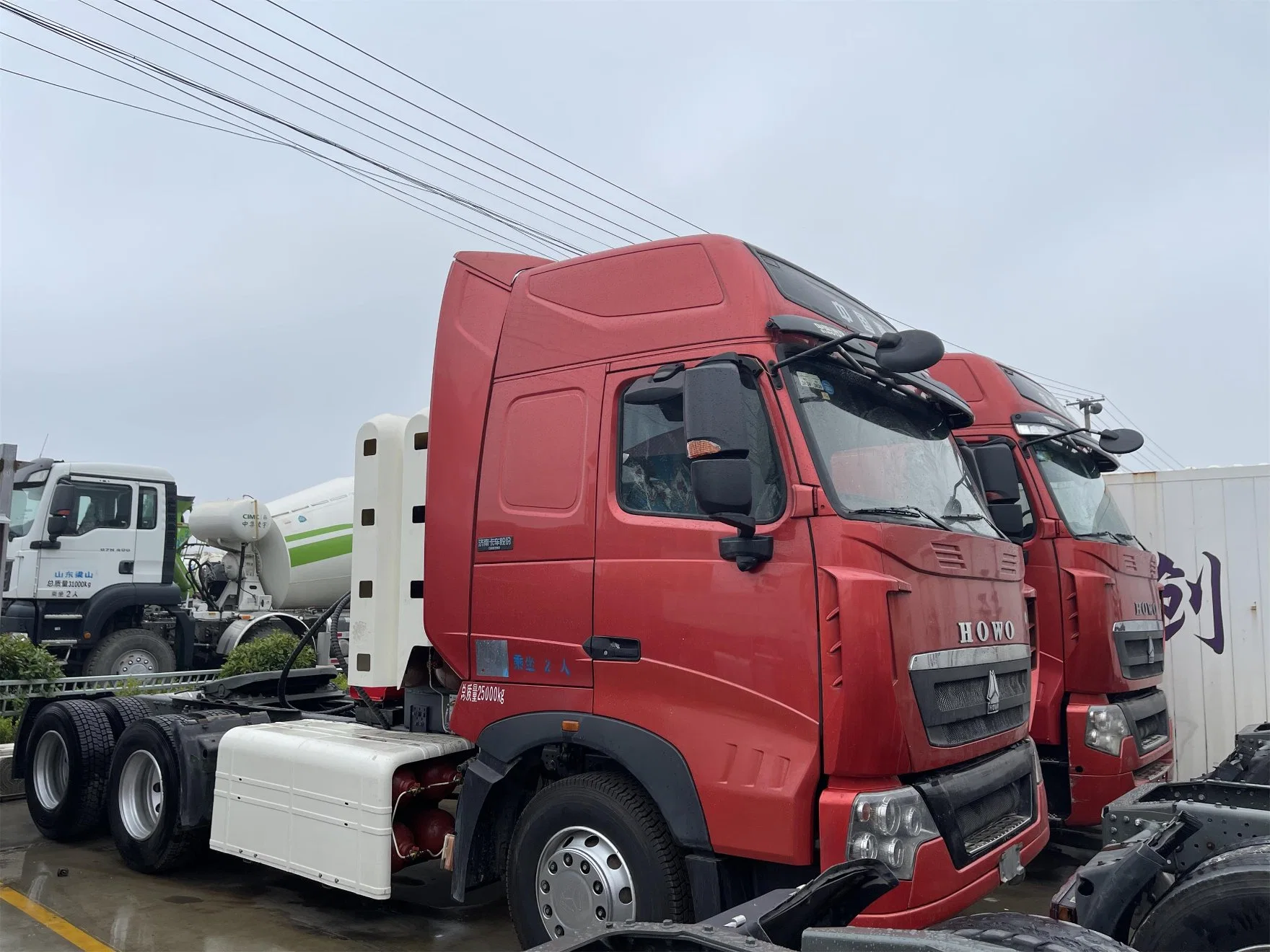 HOWO Units Sino Sinotruk 6*4 Trucks Second Hand Shacman Tractors 6*6 CNG Used Sino Heavy Tractor Head Truck