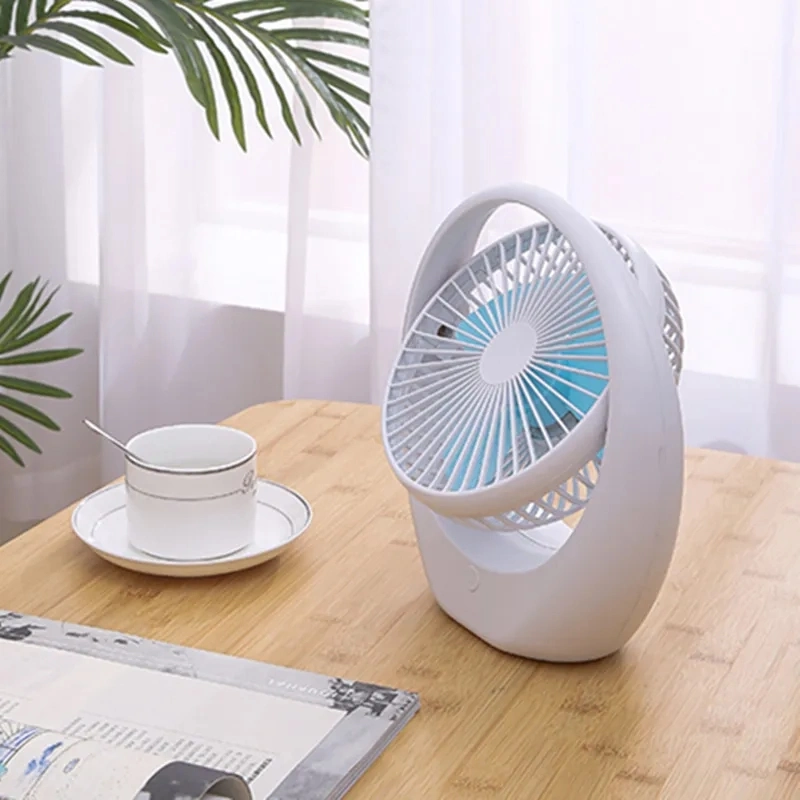 Heißer Verkauf Portable kleinen Desktop-Ventilator USB Laden New Electric Lüfter Silent Table USB wiederaufladbare Hand Mini Fan tragbar Schreibtischventilator