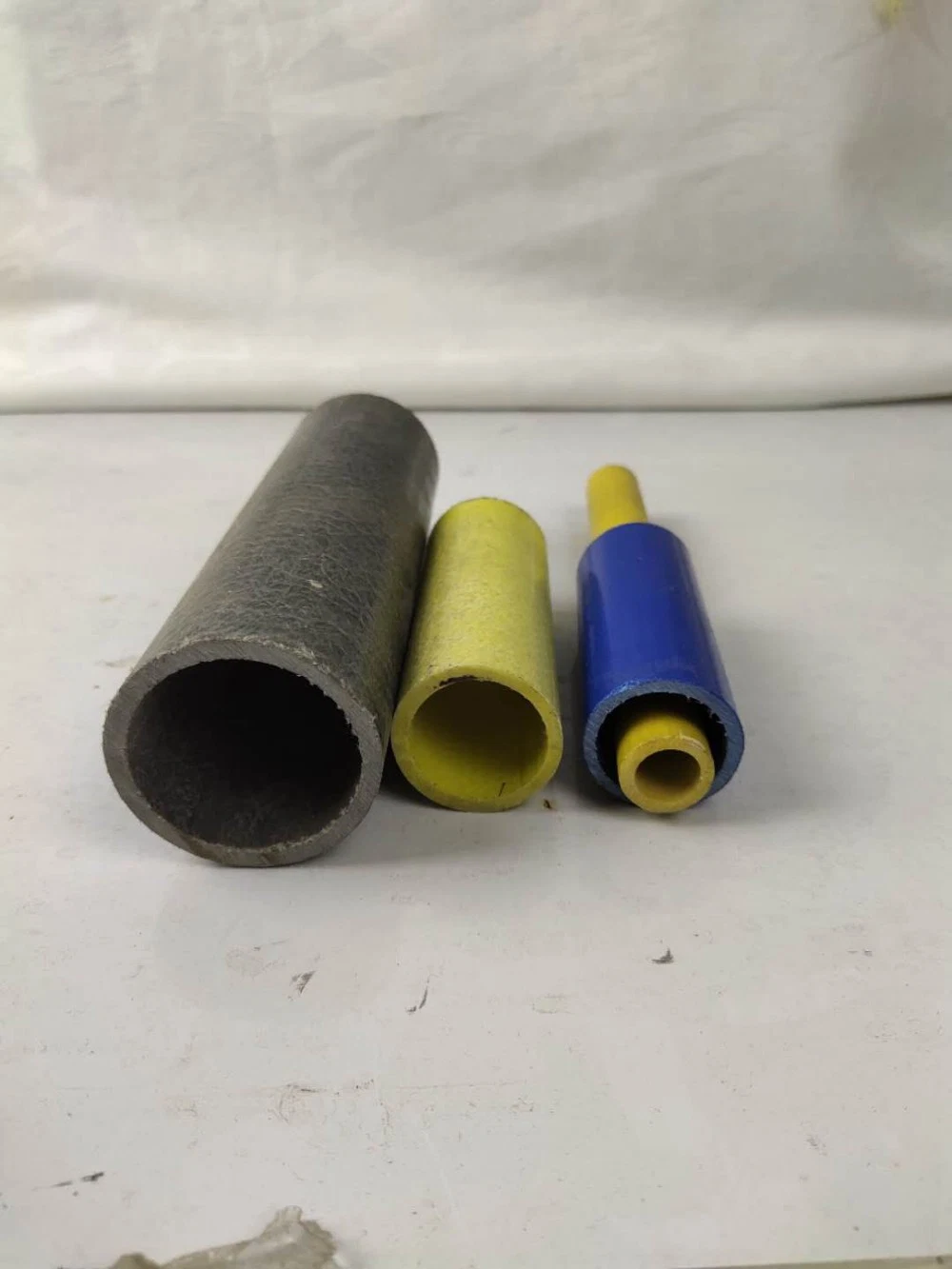 Fiberglass FRP GRP Pultruded Round Tubes Pipes for Handrail