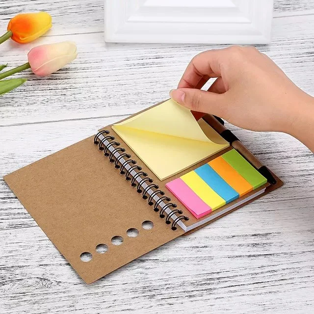 Custom Logo Haftnotizen Kraftpapier Cover Mini Notebook Note Pads mit Stift