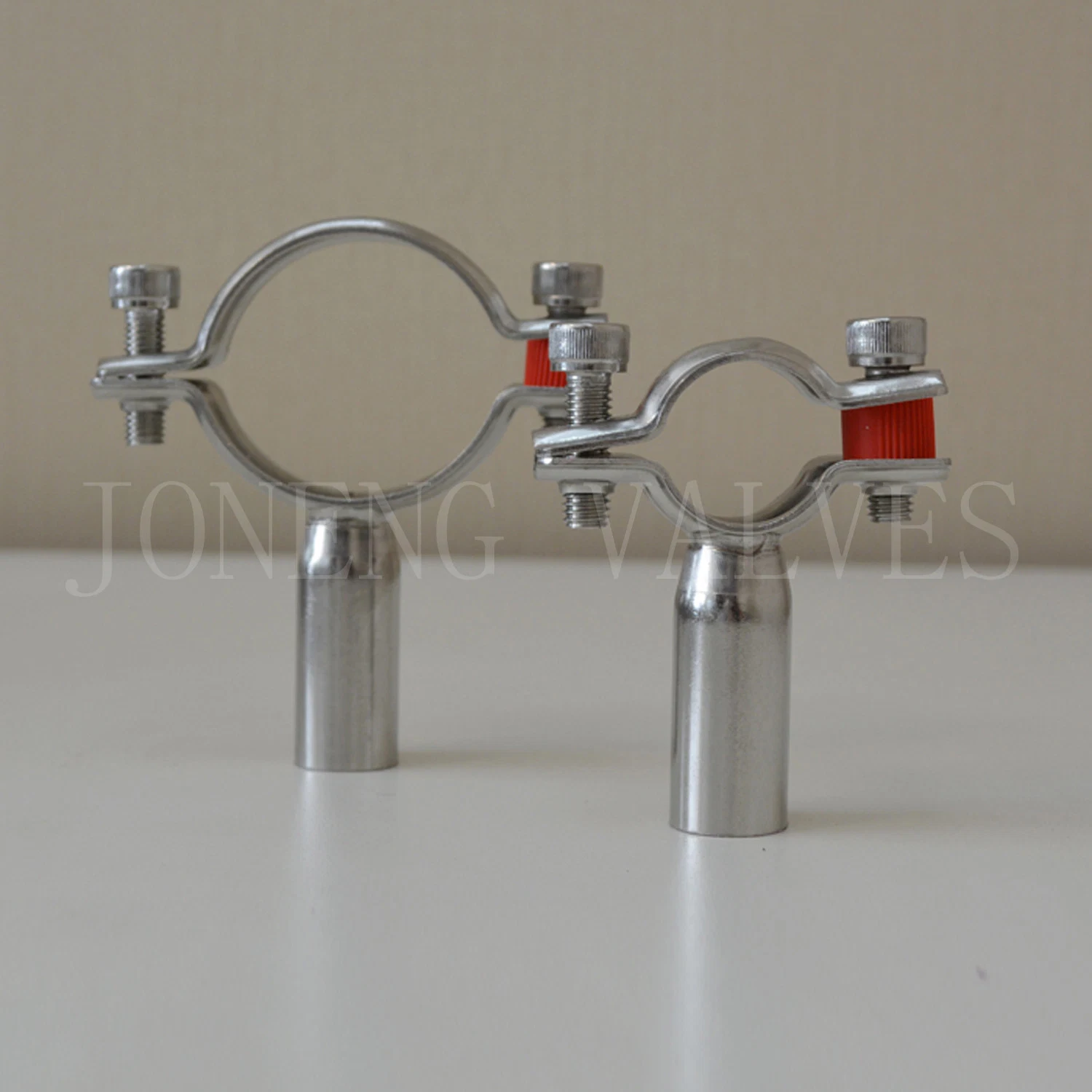 Stainless Steel Sanitary SMS DIN ISO Adjustable Threaded Pipe Split Ring Pipe Hanger with Red Inser