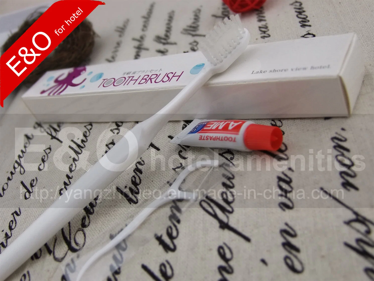 High quality/High cost performance  Cheap Price White Plastic Toothbrush