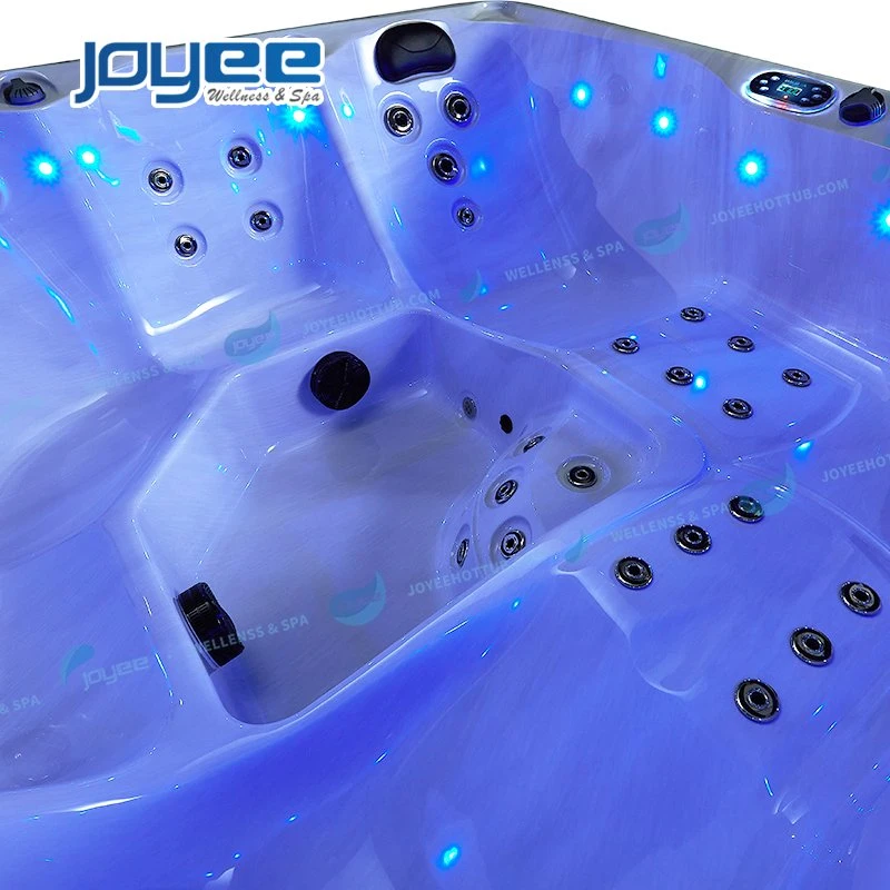 Freistehender Whirlpool im Freien Whirlpool Hydro Massage Whirlpool mit LED Leuchtet Joyee