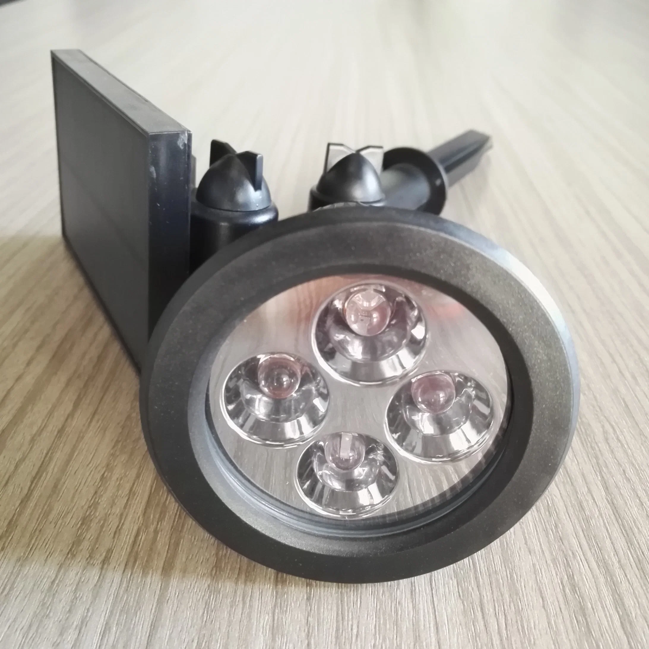 LED Solar Spot Lights as Christmas Gifts