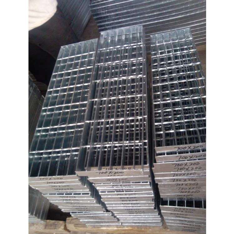 Metal Floor Walkway Steel Grating Low Price Stair Treads Stainless Steel Hot Sale Factory