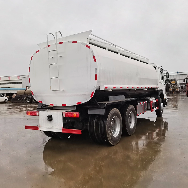 Hot Sale Sinotruk HOWO 10 Tyres 6*4 20000 Liters Tanker Truck Tanker