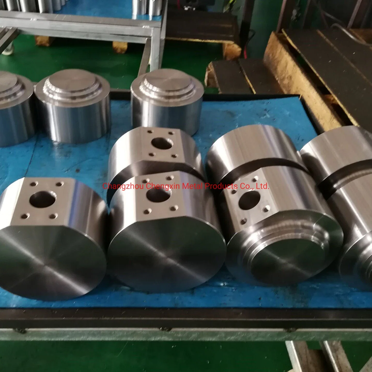 Customized Carbon Steel and Alloy Steel Components for Hydraulic Cylinder