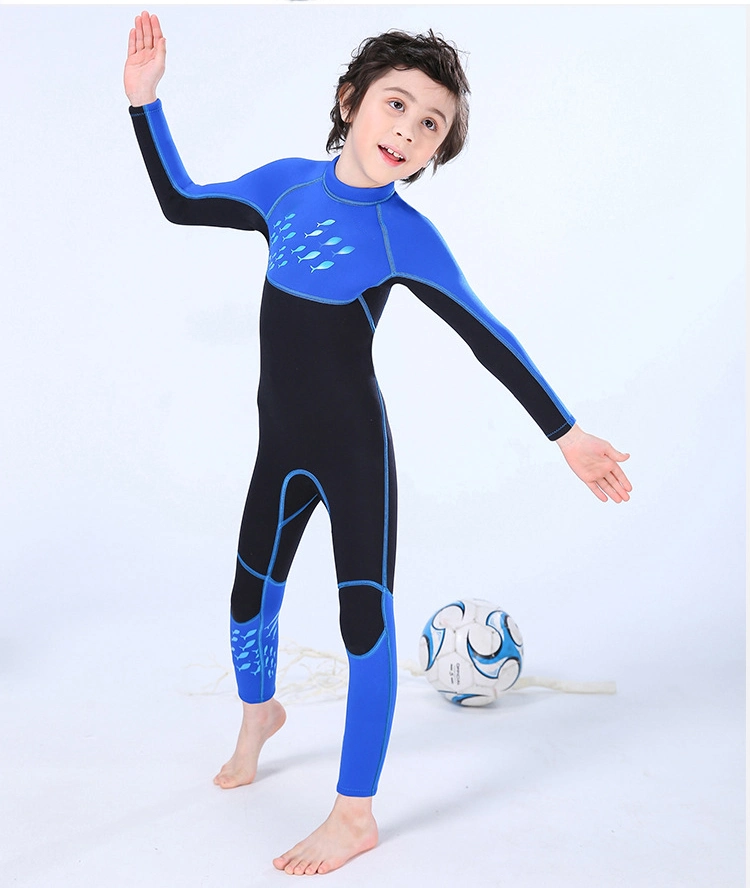 Novo design de 2,5 mm Preto e Blue Boy Diving Suit para Venda