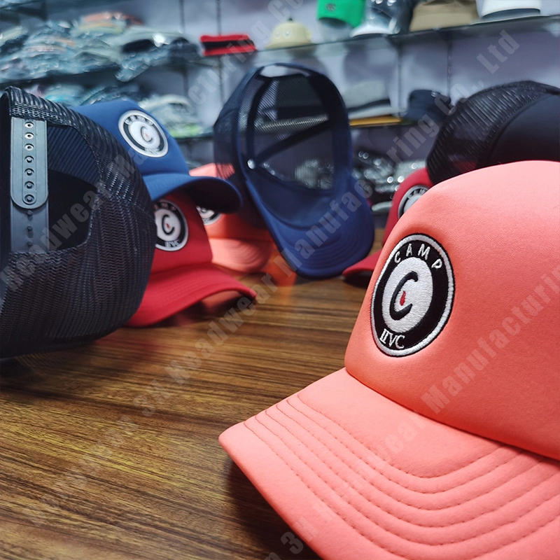 Designe seu boné Gorras de beisebol de 5 painéis personalizado com bordado de logotipo Caps Trucker de espuma.