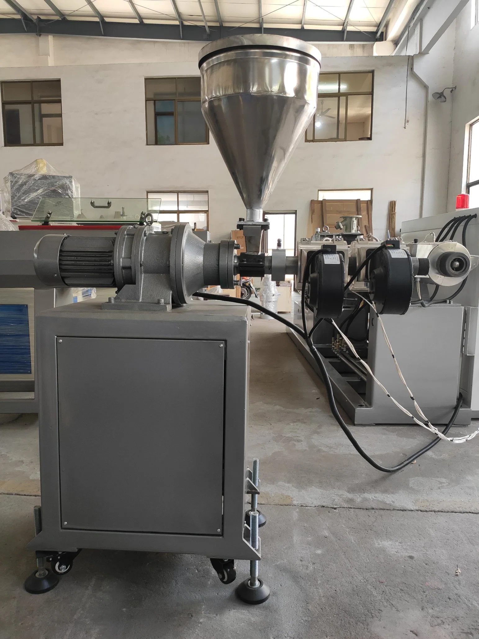 Temperature Sensor PVC WPC Sheet Pipe Machine Extrusion Production Line