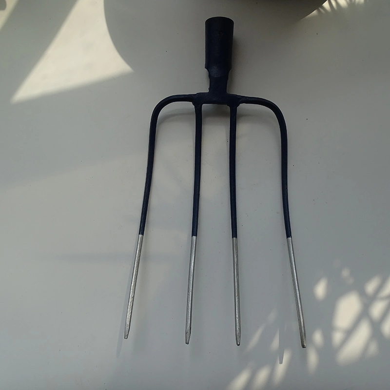 Factory Wholesale/Supplier Forged Fork 4 Tines Garden Farming Fork Grass Fork for Central Asia Kazakhstan Market