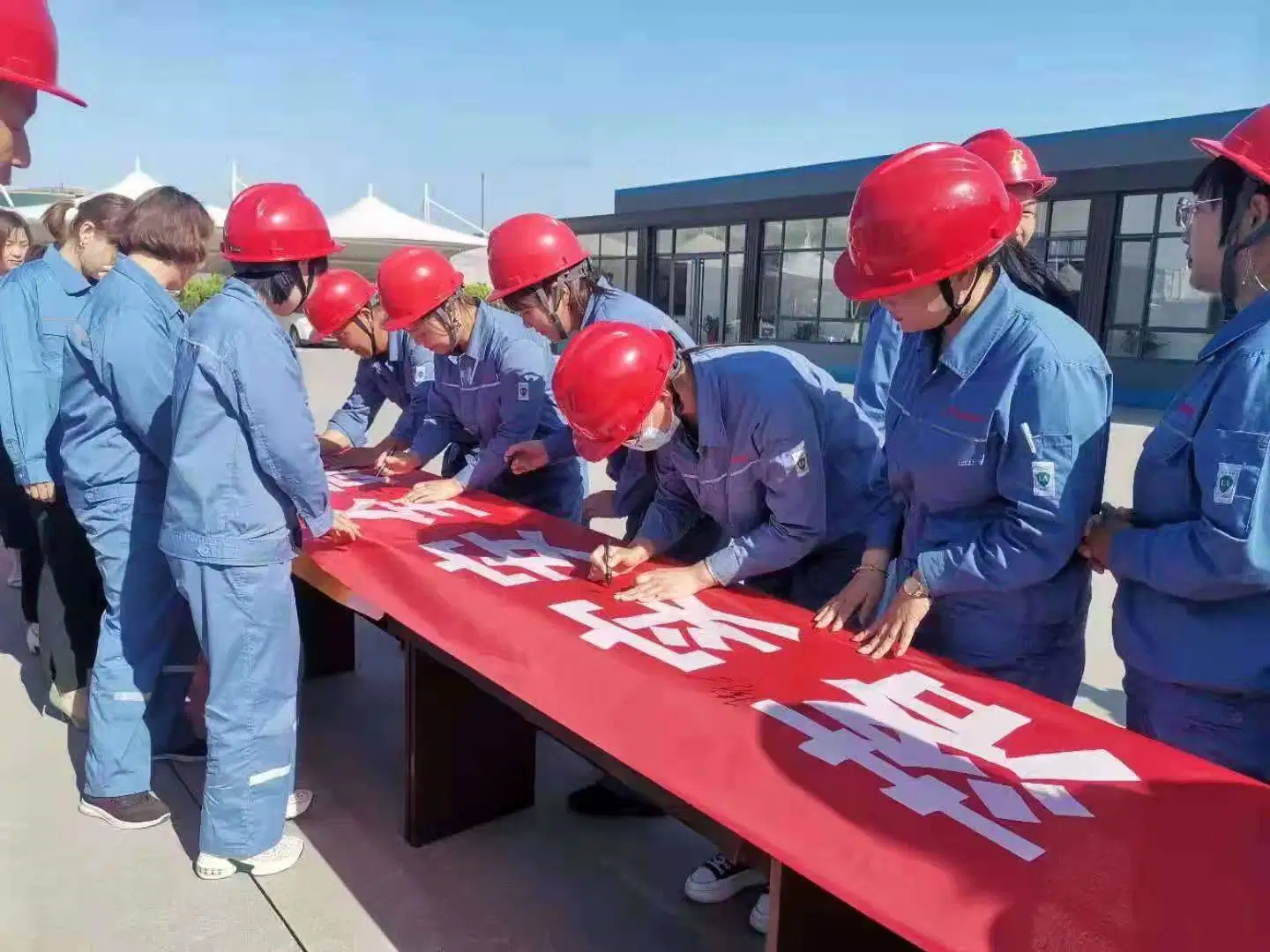 La pureza del 99,9%Min acetato de etilo de fábrica de China