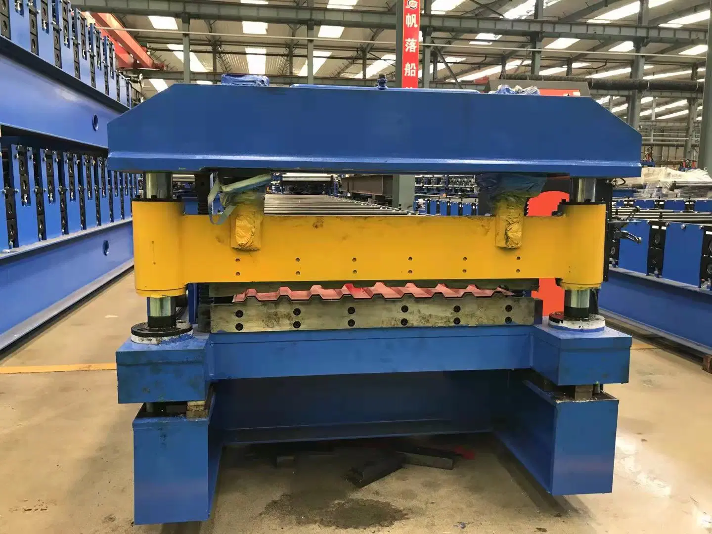 Steel Roller Shutter Door Roll Forming Machine Australian Style Rolling Door Machine