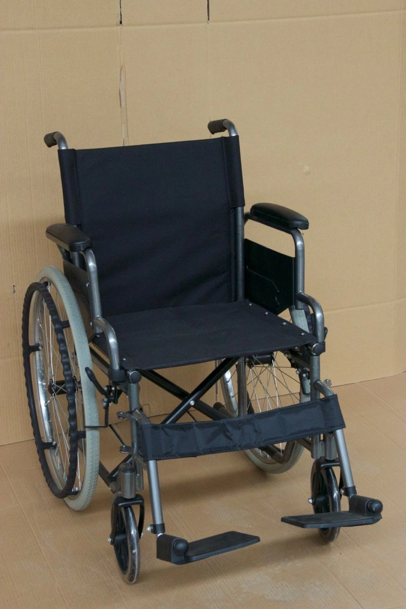 إعادة التأهيل الصفحة الرئيسية منتجات العناية بالألومنيوم يدوي كرسي متحرك كرسي متحرك يدوي مع وظائف الإمالة، يمكن للأطفال إمالة الكرسي المتحرّك