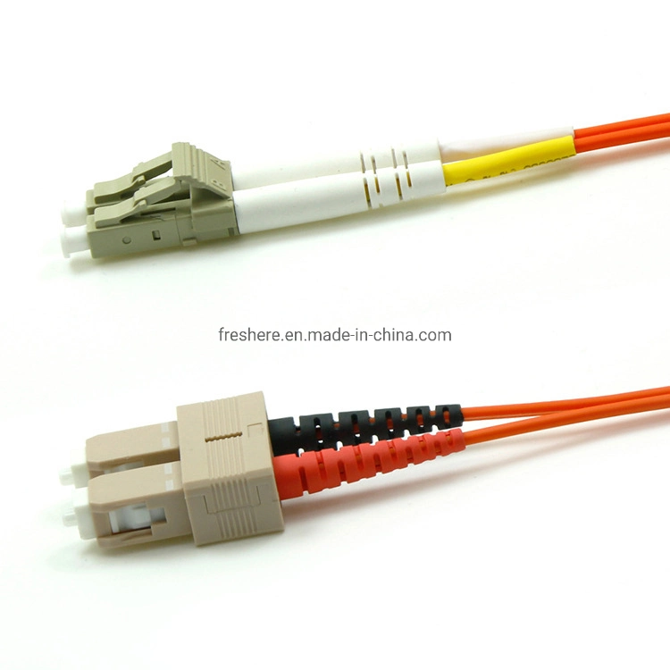 Óptica FTTH Sm 3,0 mm de 3m de la UPC LC-LC de fibra óptica multimodo OM1 Cable