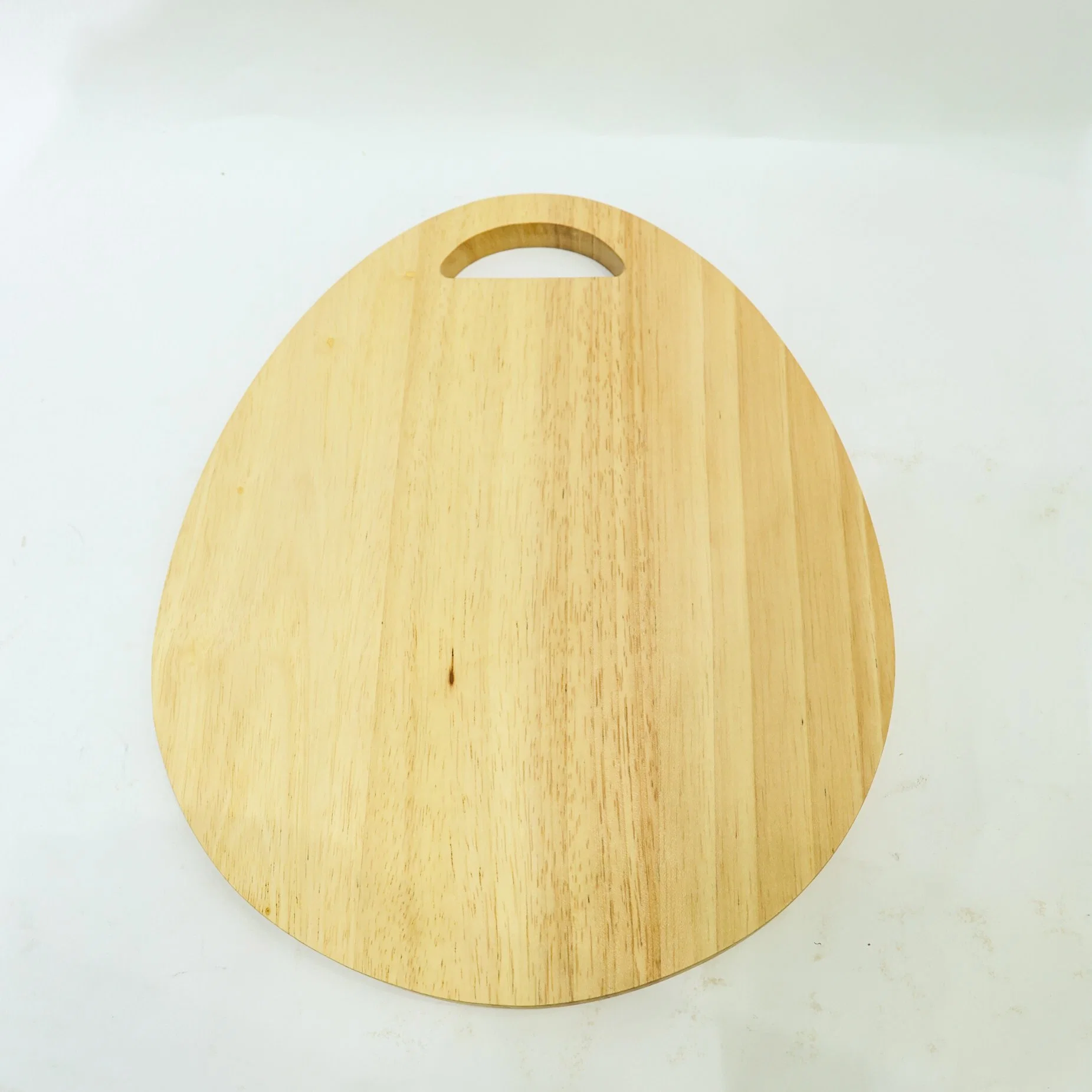 Oval Shape Organic Rubber Wood Cutting Board Chopping Board with Hanging Hole