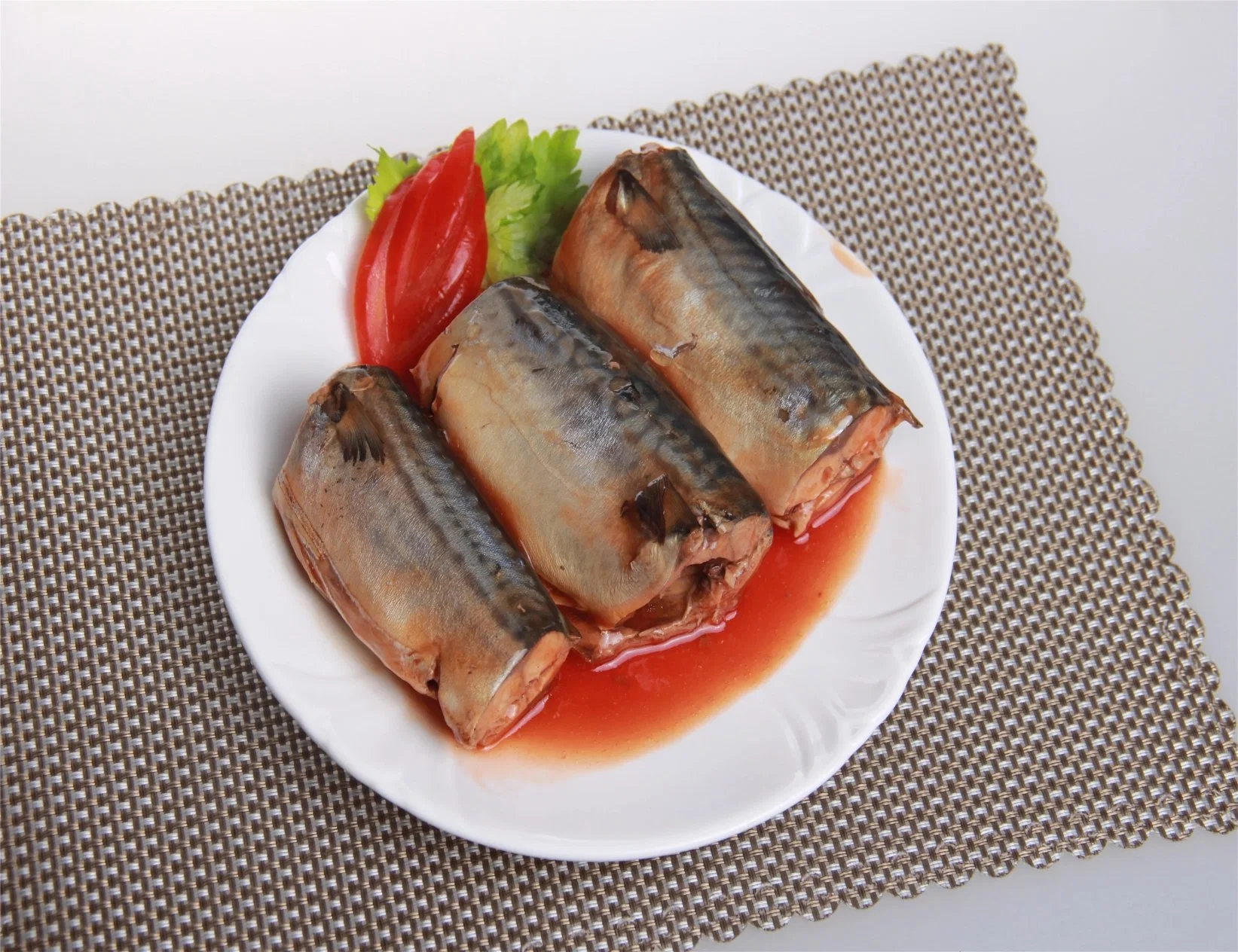 Chinese Famous Canned Food Mackerel Fish in Tomato Sauce