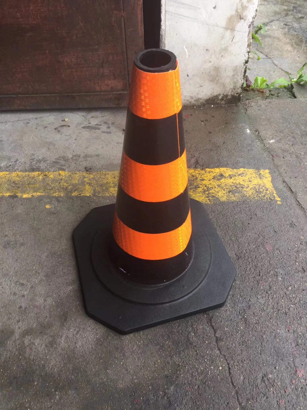 Black Road Cone, Orange Reflective Traffic Rubber Black Road Cone