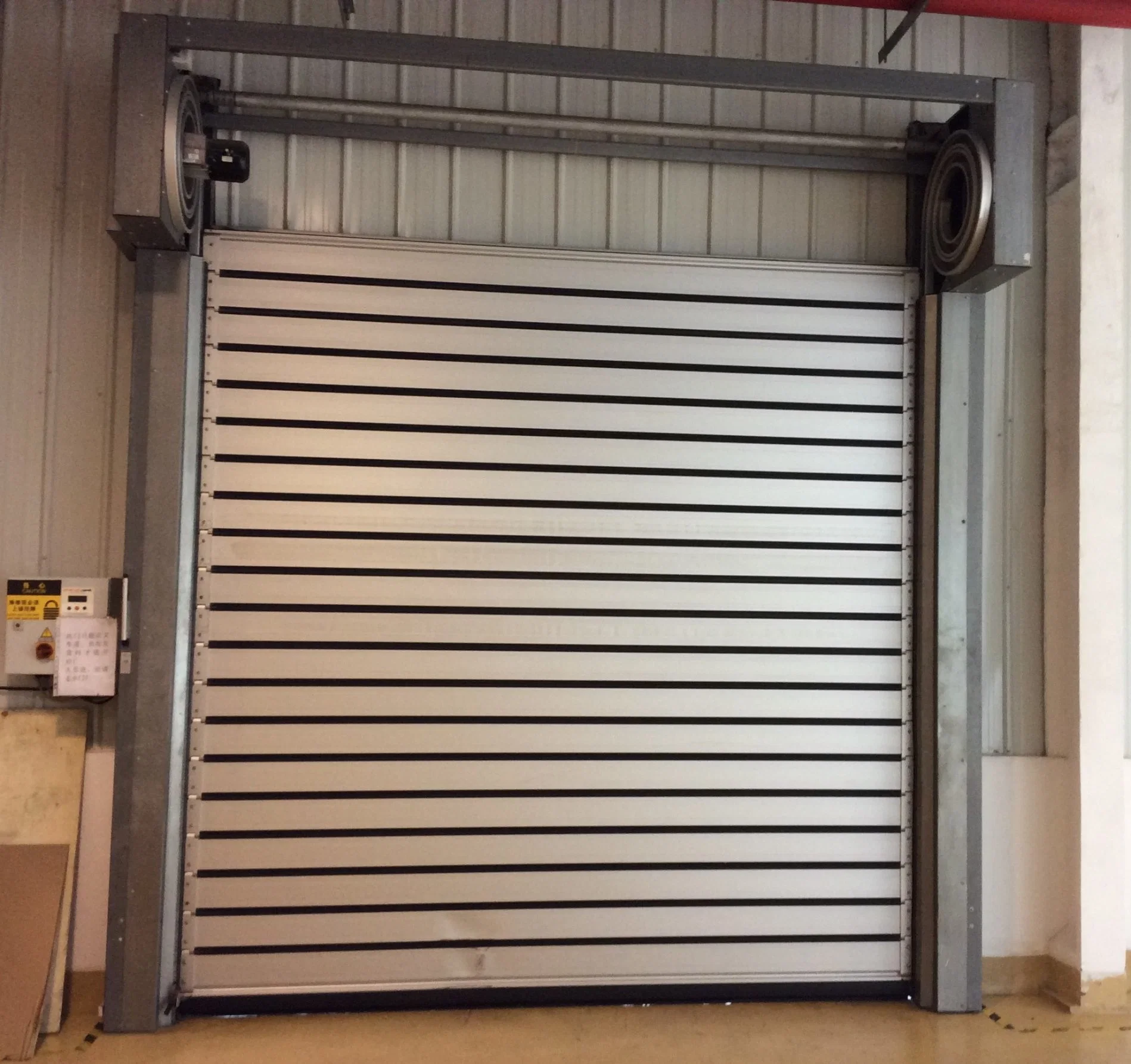 Logistics Chanel PU Foaming Dust Proof Roll up Rapid Rise Aluminum Alloy Quick High Speed Roller Shutters