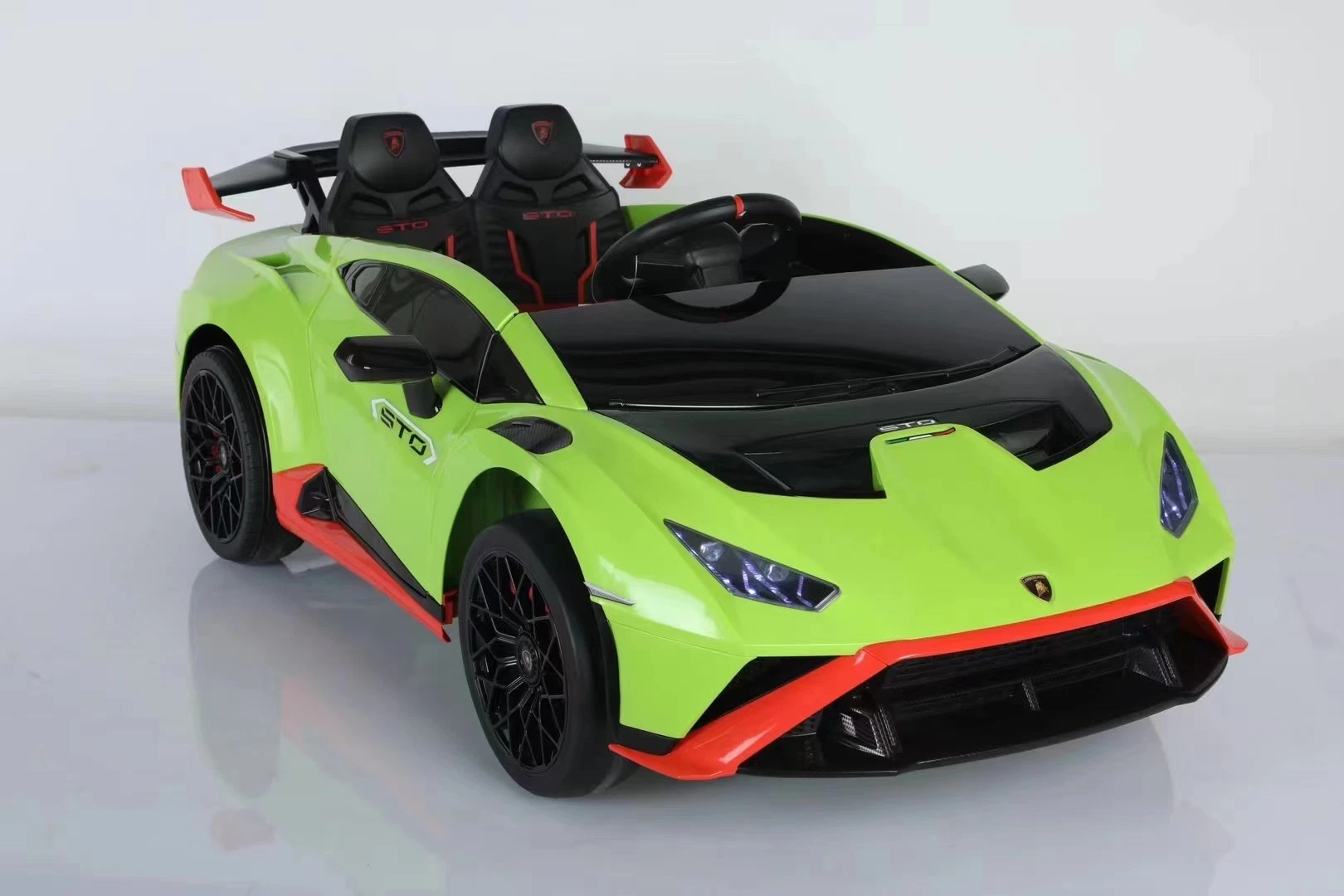 New Children's Electric Car, Four - Wheel Remote Control Car, Children's Charging Toy Car, Can Drift