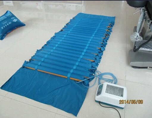 Anti Decubitus Medical Mattress Air Bed with Pump (YD-B)