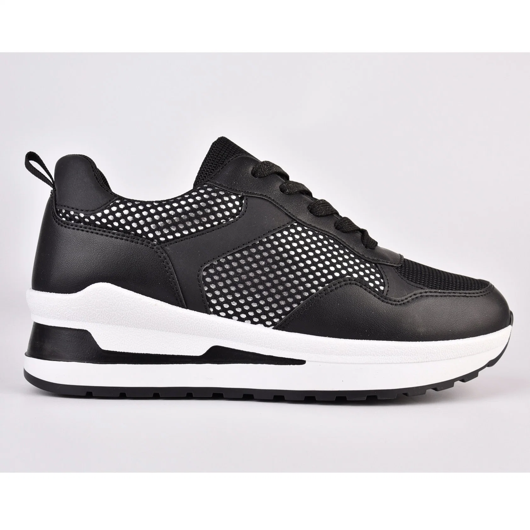 Nouveau mode de femmes noires Sneakers filtre en coin brillant Sneakers dentelle noir jusqu'formateurs occasionnels