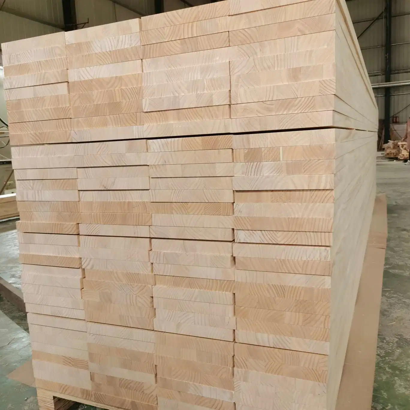High Quality Buy Pine Timber Pine Wood Timber Solid Wood Boards