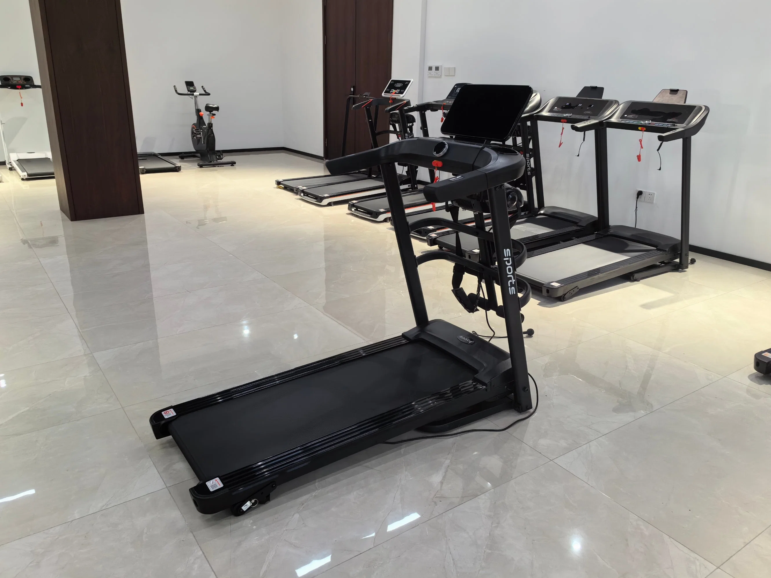 Melhor preço fabricante China ginásio Fitness equipamentos esteira comercial