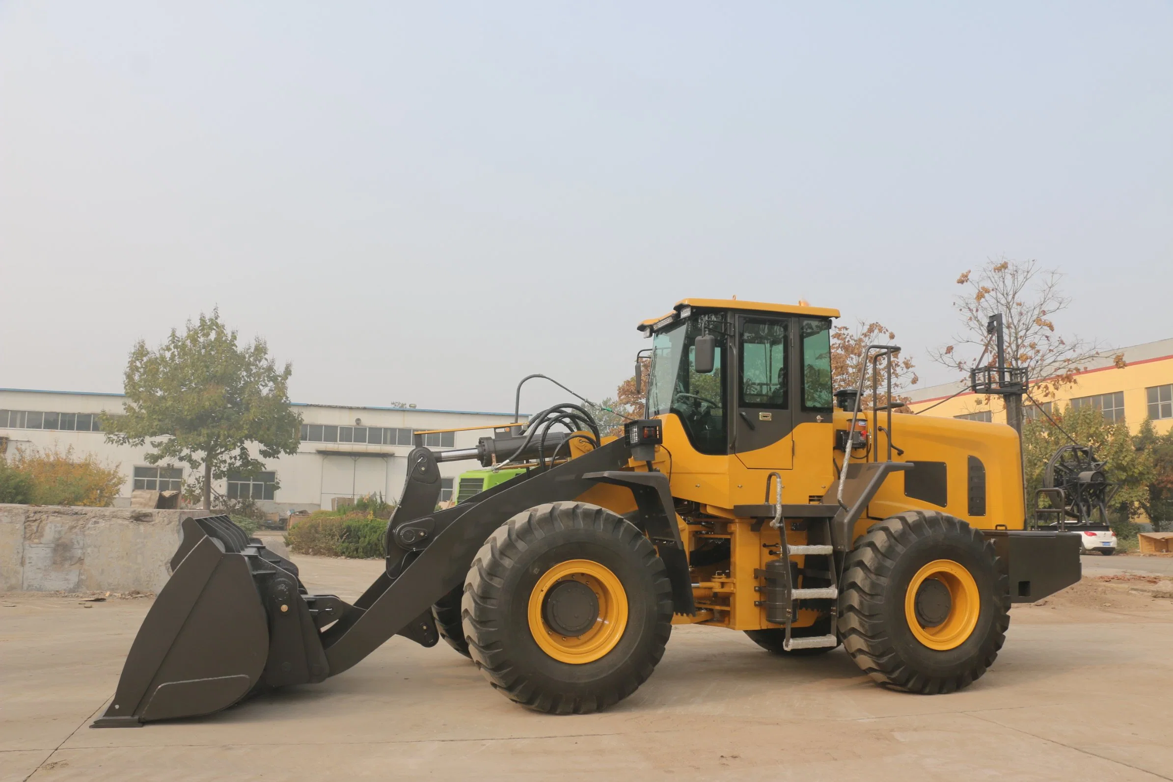 Agricultural Machine China Manufacture Wheel Loader with Rated Load 5t 956