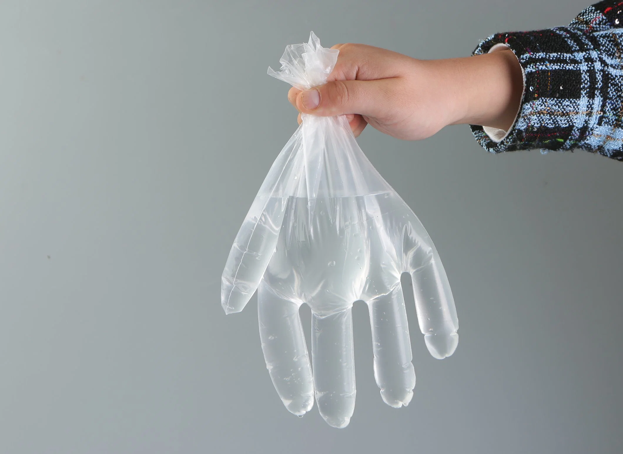 Disposable Waterproof PE/LDPE/HDPE/TPE/CPE Plastic Hand Glove for House Kitchen Use