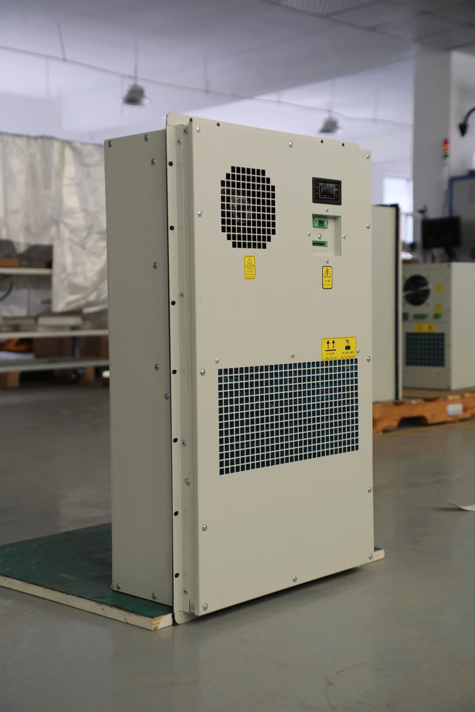 IP55 2500W Outdoor Telecom Cabinet Type Air Conditioner AC 220V Industrial Air Conditioner