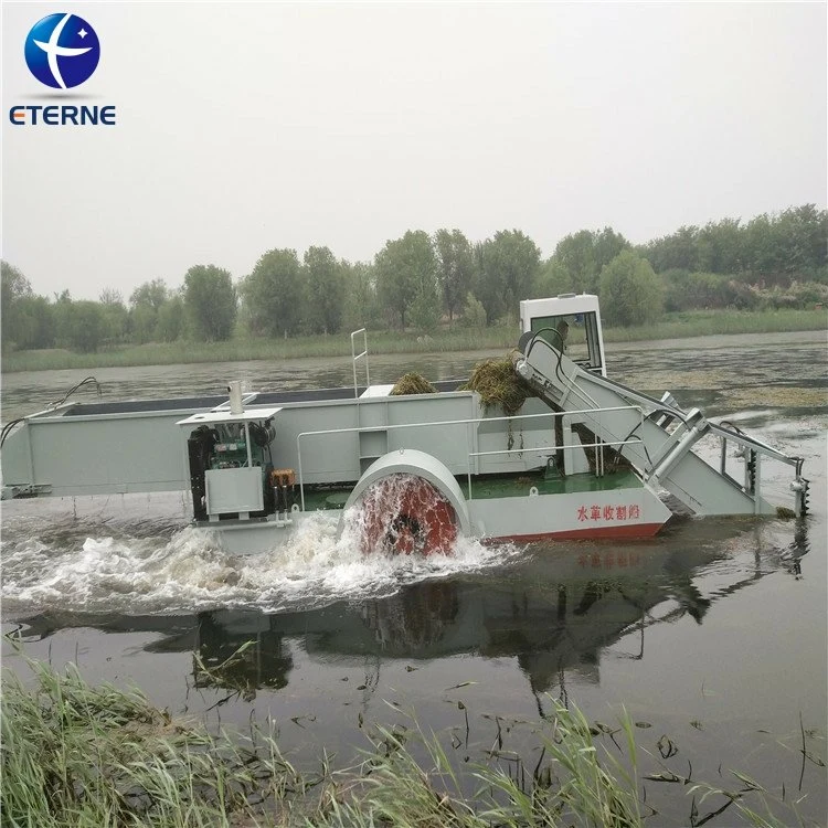 Aqiatic Trash Skimmer Weed Harvester Machine Boat for Sale